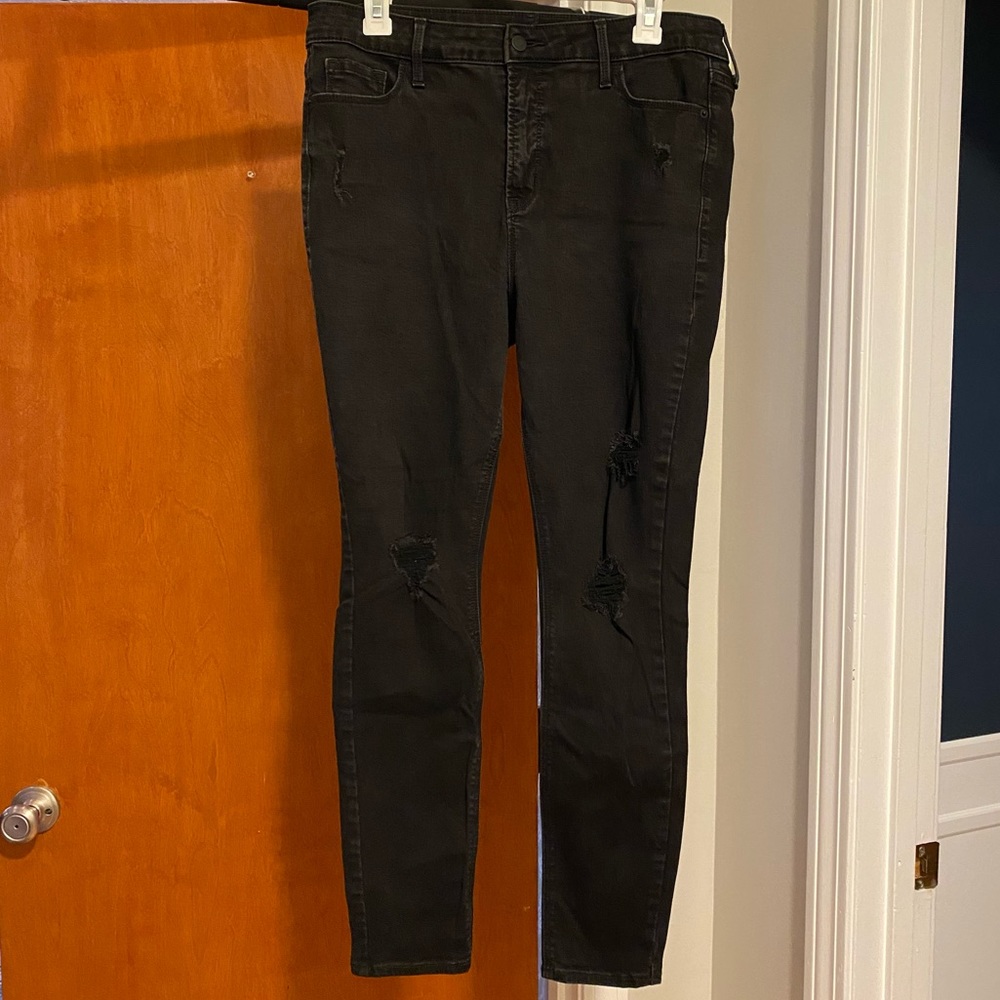 Old Navy Black RockStar High Rise Super Skinny Distressed Jeans